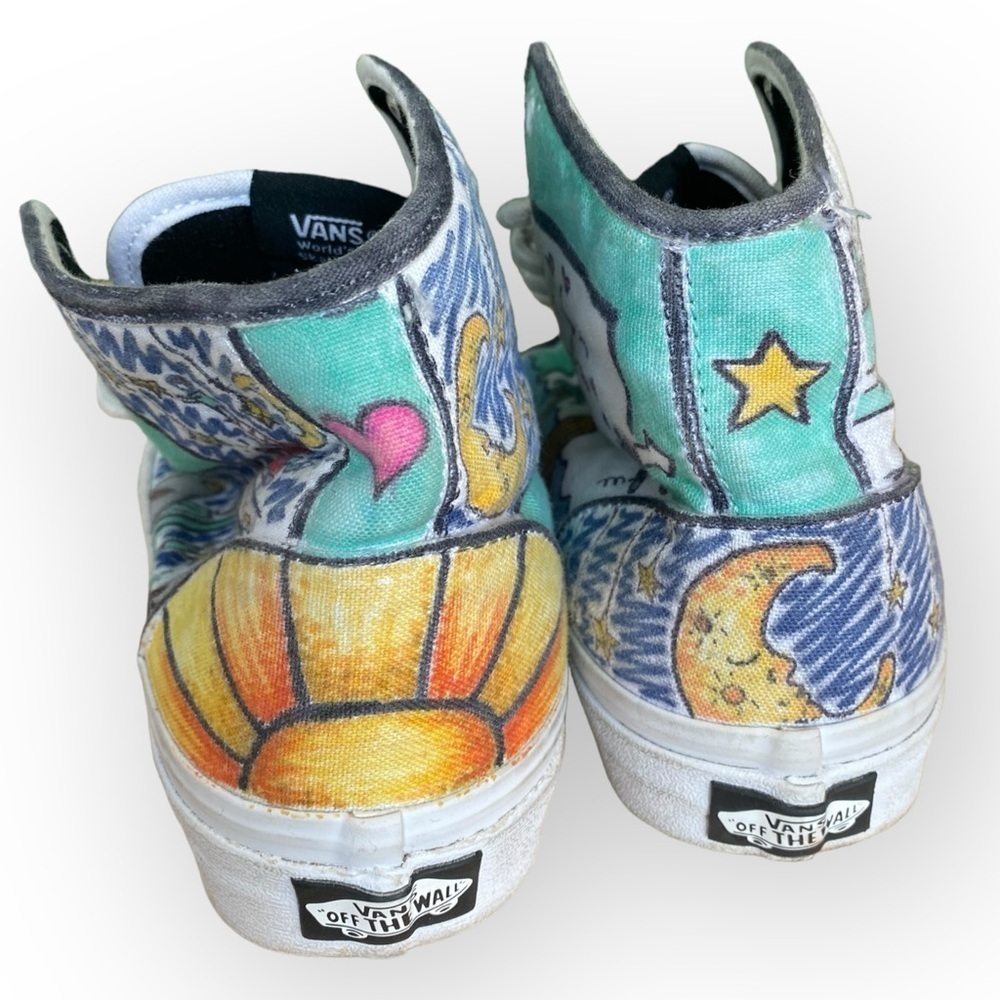 V4 Customized Vans - Picture 6 of 16